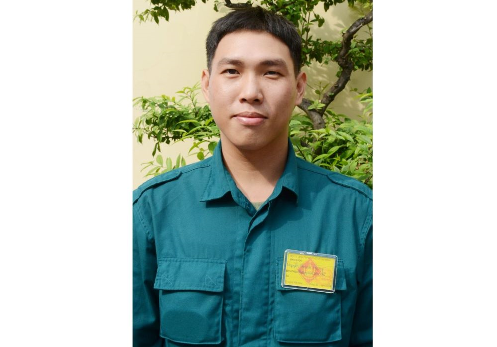 Đảng viên trẻ tình nguyện nhập ngũ